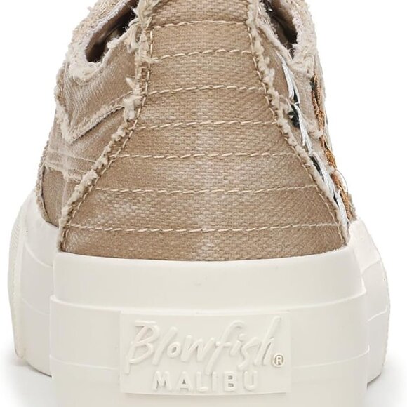 Women's Canvas Sneakers Vegan Casual Platform Lace-Up Taupe Size 9 - Picture 3 of 9